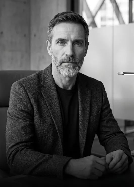 Patient unhappy with existing dental implant